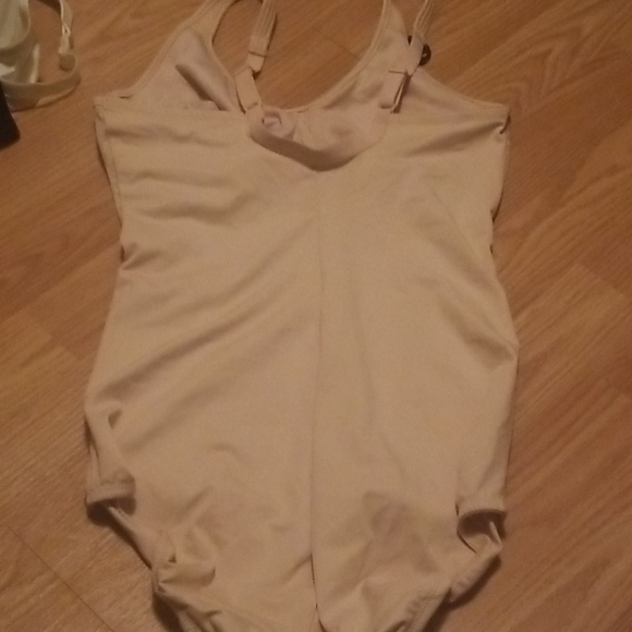 36C undergarment bundle - Picture 16 of 16